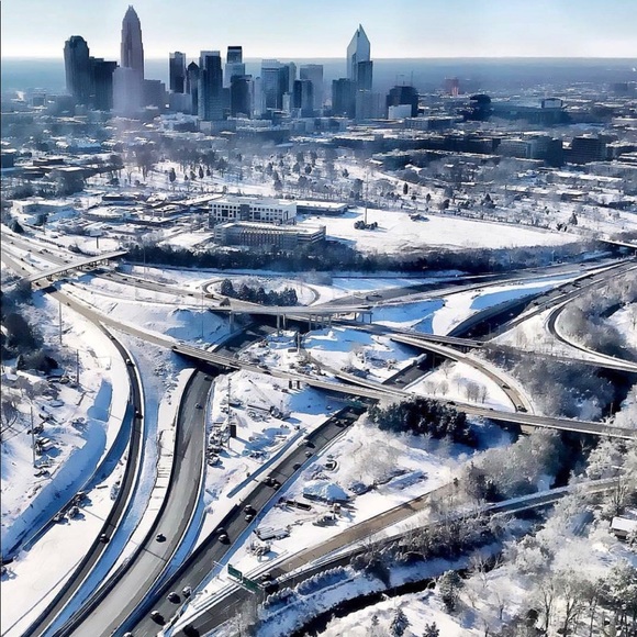 Profile Picture of Michael Douglas (@mdleftwich) on Poshmark