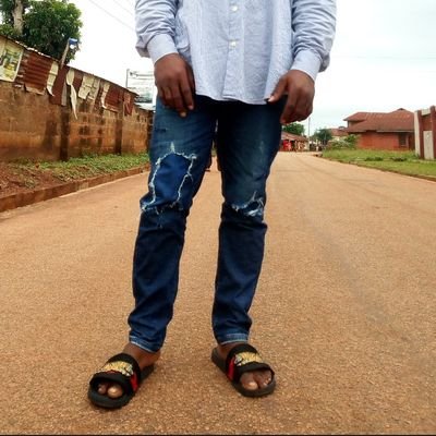 Profile Picture of John Skylight (@billon_john) on Twitter