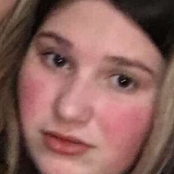 Profile Picture of Rosina Christensen (@rosina_c) on Poshmark