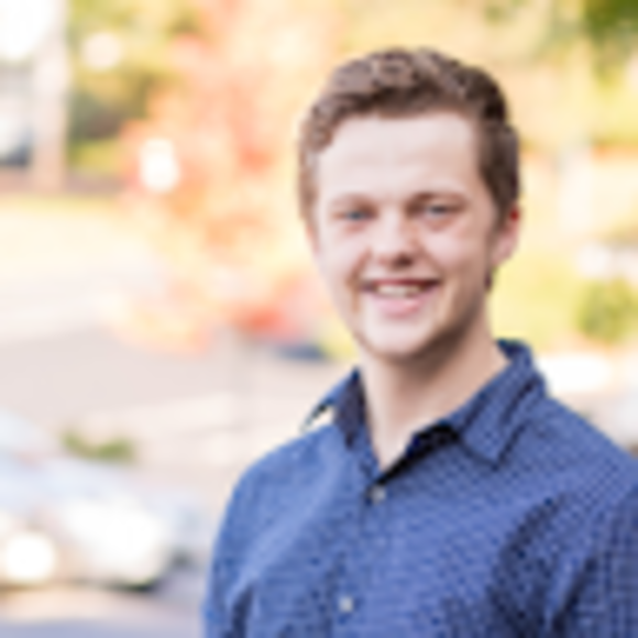 Profile Picture of Colin Bergmann (@colinbergmann) on Poshmark