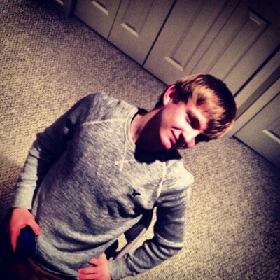 Profile Picture of Brandon Angle (@@medihunie24) on Twitter