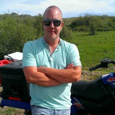 Profile Picture of Dave Housley (@Daveylandz) on Twitter