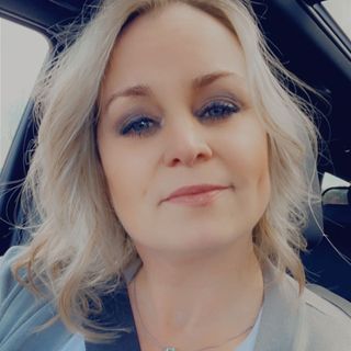 Profile Picture of Jennifer Tuttle (@jenniferanntuttle) on Instagram