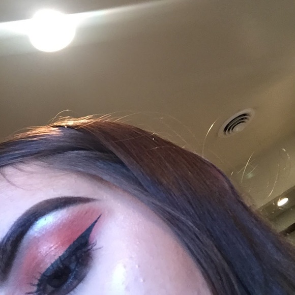 Profile Picture of Mari Ayala (@missxoooogg) on Poshmark