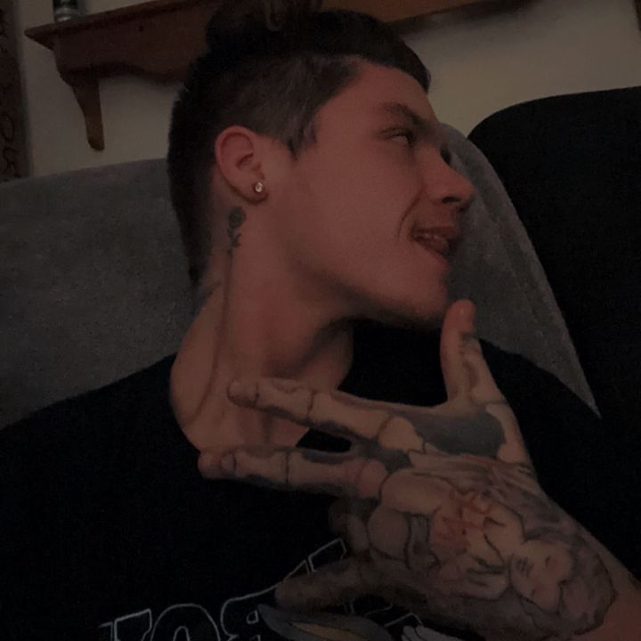 Profile Picture of bradenwireman (@bradenwireman) on Tiktok
