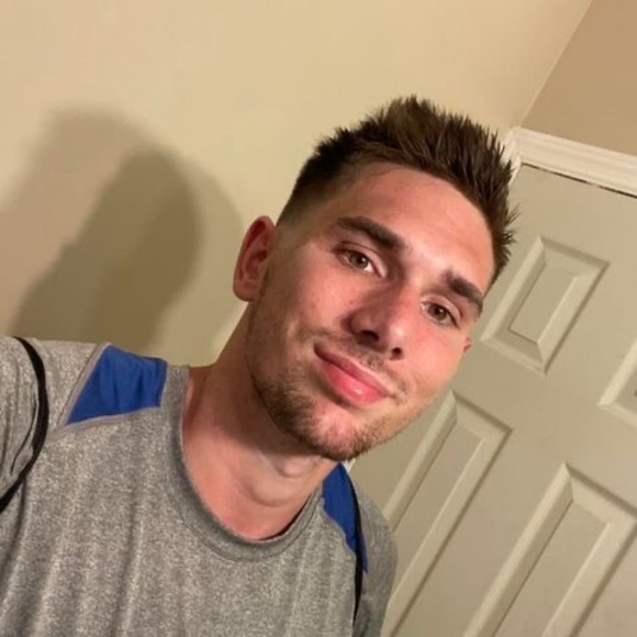Profile Picture of Nick Corson (@nickcorson71955) on Poshmark