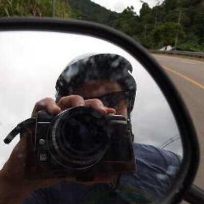 Profile Picture of David Pearson (@Daviepea) on Twitter