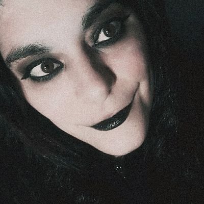 Profile Picture of MarilynSimpson🍕 (@Marilyn1989_) on Twitter