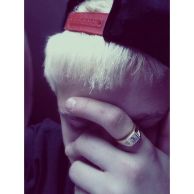 Profile Picture of David Lee Eakle III (@david__ok) on Twitter