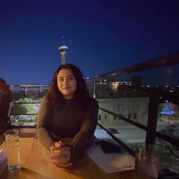 Profile Picture of Marisa Cuellar (@mcuellar92) on Poshmark