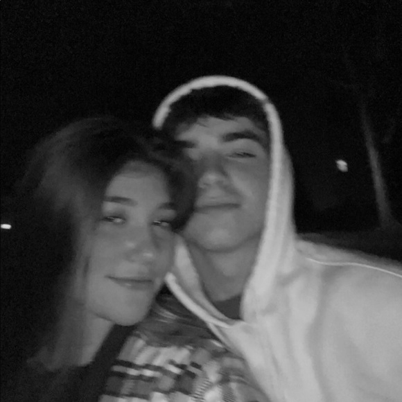 Profile Picture of Carson Young (@carsonnnyounggg) on Poshmark