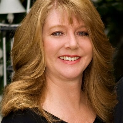 Profile Picture of Denise Waller (@denise_twin_mom) on Twitter