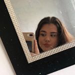 Profile Picture of T I A   L O W E (@tia_lowexx) on Instagram