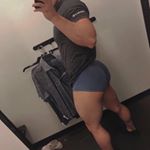 Profile Picture of Ian Reynolds (@hugebuttaddict) on Instagram