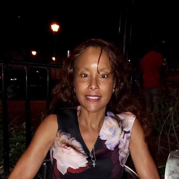 Profile Picture of Kim Bethea (@kimmbethea) on Poshmark