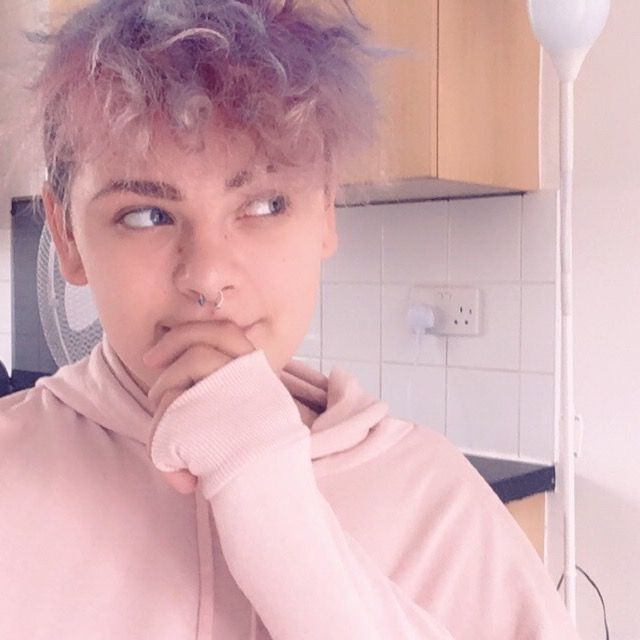 Robyn Bovenizer - Tiktok Profile Picture of Robyn Bovenizer (@missbovi) on Tiktok