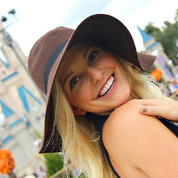 Profile Picture of Alexis Sampson (@samlex_) on Twitter
