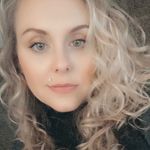 Profile Picture of Bobbie Martin-Taylor (@bobbiechick) on Instagram