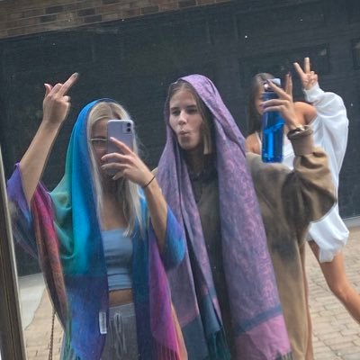 Profile Picture of Savannah Laux (@redneckbabe99) on Twitter