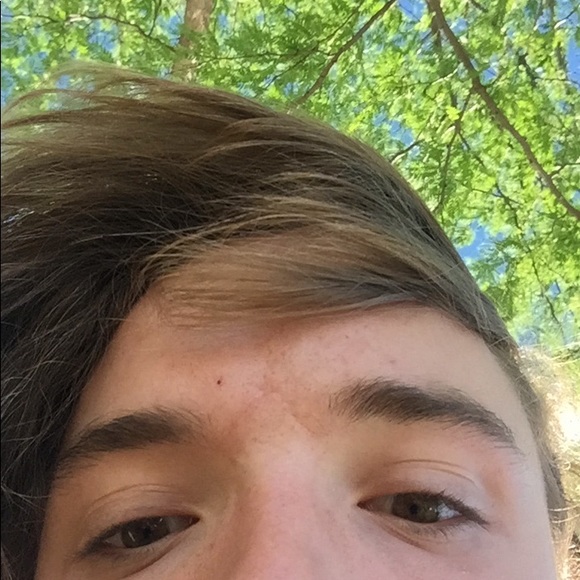 Profile Picture of Max Pietschman (@maxcpietschman) on Poshmark