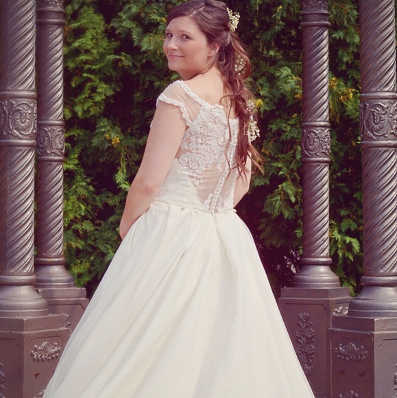 Profile Picture of Gabrielle Spagnuolo (@gabbyspaggy) on Poshmark