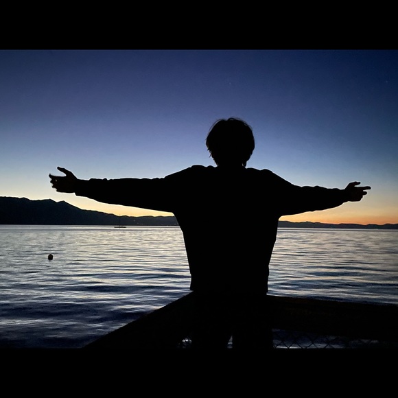 Profile Picture of Shawn Boland (@shawnboland635) on Poshmark