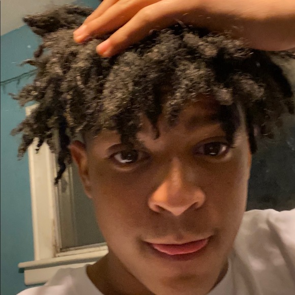 Profile Picture of Jose Flippen (@joseflippen) on Poshmark