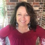 Profile Picture of Diane Parker Lynch (@dianeparkerlynch) on Instagram