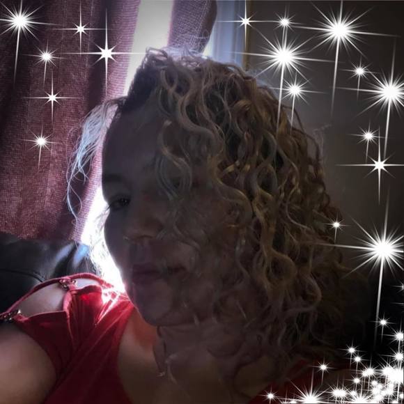 Profile Picture of Priscilla Armstrong (@priscillaarm975) on Poshmark