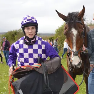 Profile Picture of   Day one of being a farrier... (@diarmuidmoloney) on Tiktok