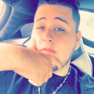 Profile Picture of Christopher Steven Faught (@khrisx_x) on Twitter