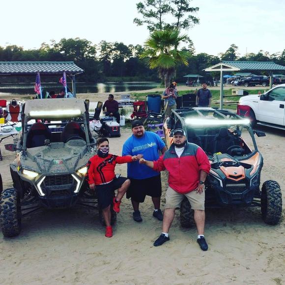 Profile Picture of Wyatt Cox (@cristofer149000) on Poshmark