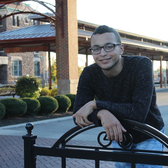 Profile Picture of Tre Ogilbee (@treogilg) on Poshmark