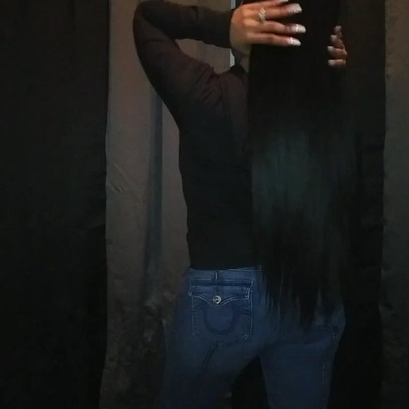 Profile Picture of Ashleigh Ricketts (@msashleighhood) on Poshmark