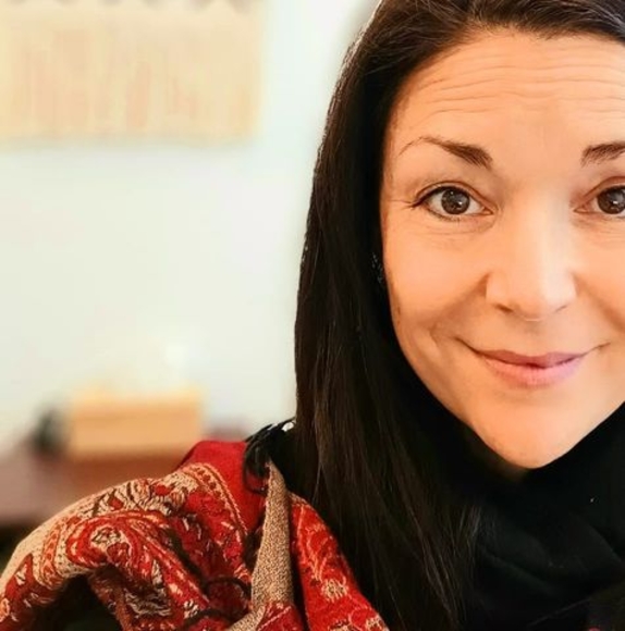 Profile Picture of Marilyn Houle (@bershline) on Poshmark