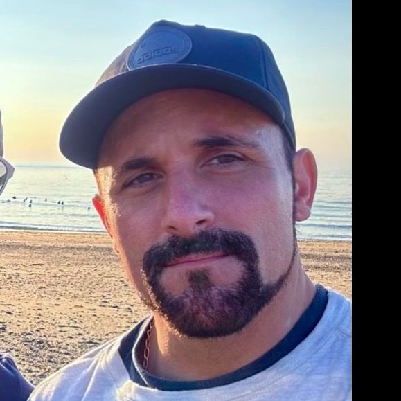 Profile Picture of Richard Yurick (@richardyurick) on Tiktok