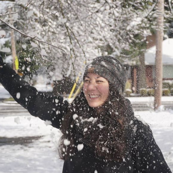 Chandler Ichikawa - Poshmark Profile Picture of Chandler Ichikawa (@cichikawa) on Poshmark