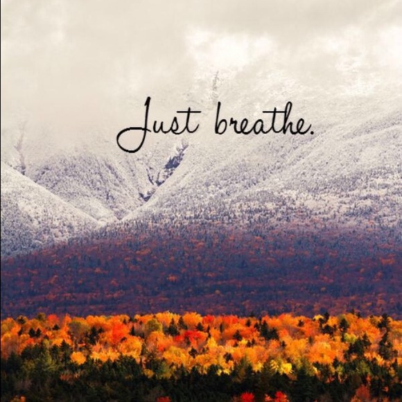 Profile Picture of Melanie Corey (@mmmrose) on Poshmark