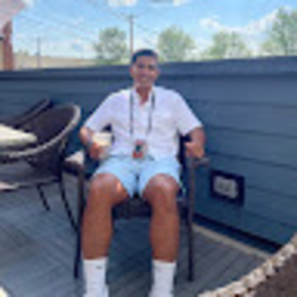 Profile Picture of Adrian Zamudio (@adzamudio01) on Poshmark
