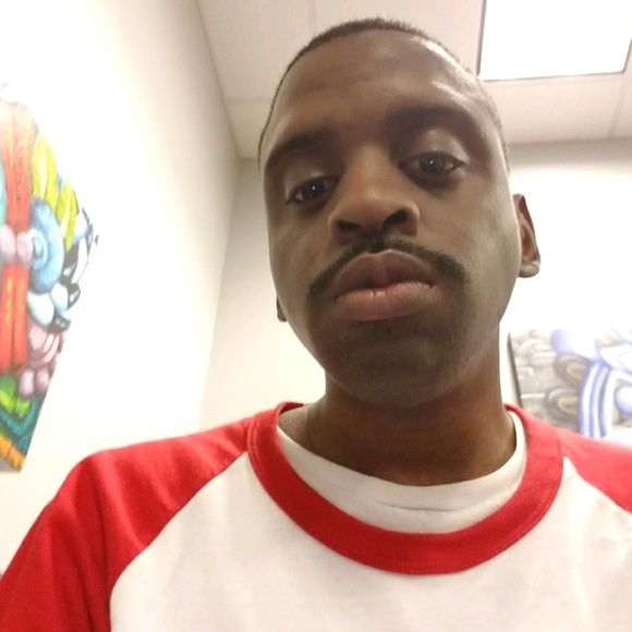 Profile Picture of Albert Taylor (@datboifrm23) on Poshmark