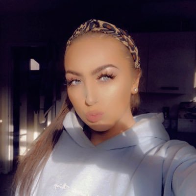 Profile Picture of Ellie Appleton✨ (@Ellie_Appleton_) on Twitter