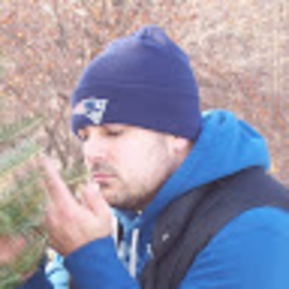 Profile Picture of Jason Goodrich (@jaythebull1973) on Poshmark