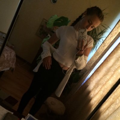 Profile Picture of Diana Osetskaya (@osetskaya_d) on Twitter