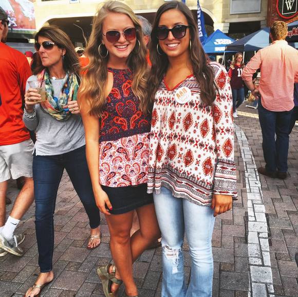 Profile Picture of Breanna Bashford (@bbashfo) on Poshmark