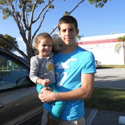 Profile Picture of Adam Blanco (@adambomb16) on Twitter