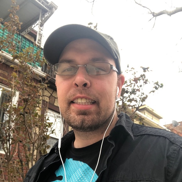 Profile Picture of Paul Petrinec (@rlpolo1982) on Poshmark