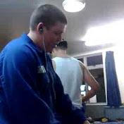 Profile Picture of Byron Hodge (@dikcheeseylol) on Youtube