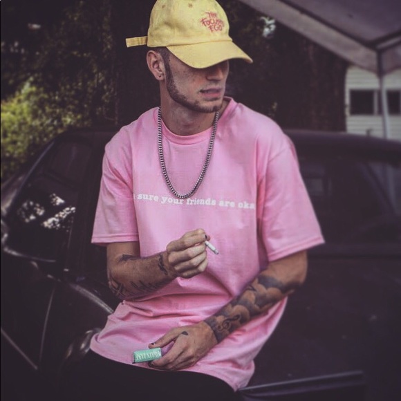 Profile Picture of Tony Holloman (@streetwear97) on Poshmark