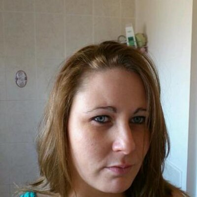Profile Picture of Vicky Walls (@vicky_walls) on Twitter