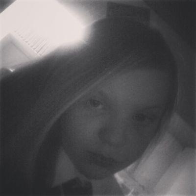 Profile Picture of Ami Hughes (@hughes_ami) on Twitter